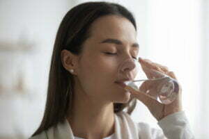 Fakty i Mity na temat picia wody